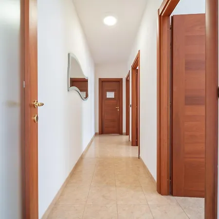 Apartamento Mc Alguer